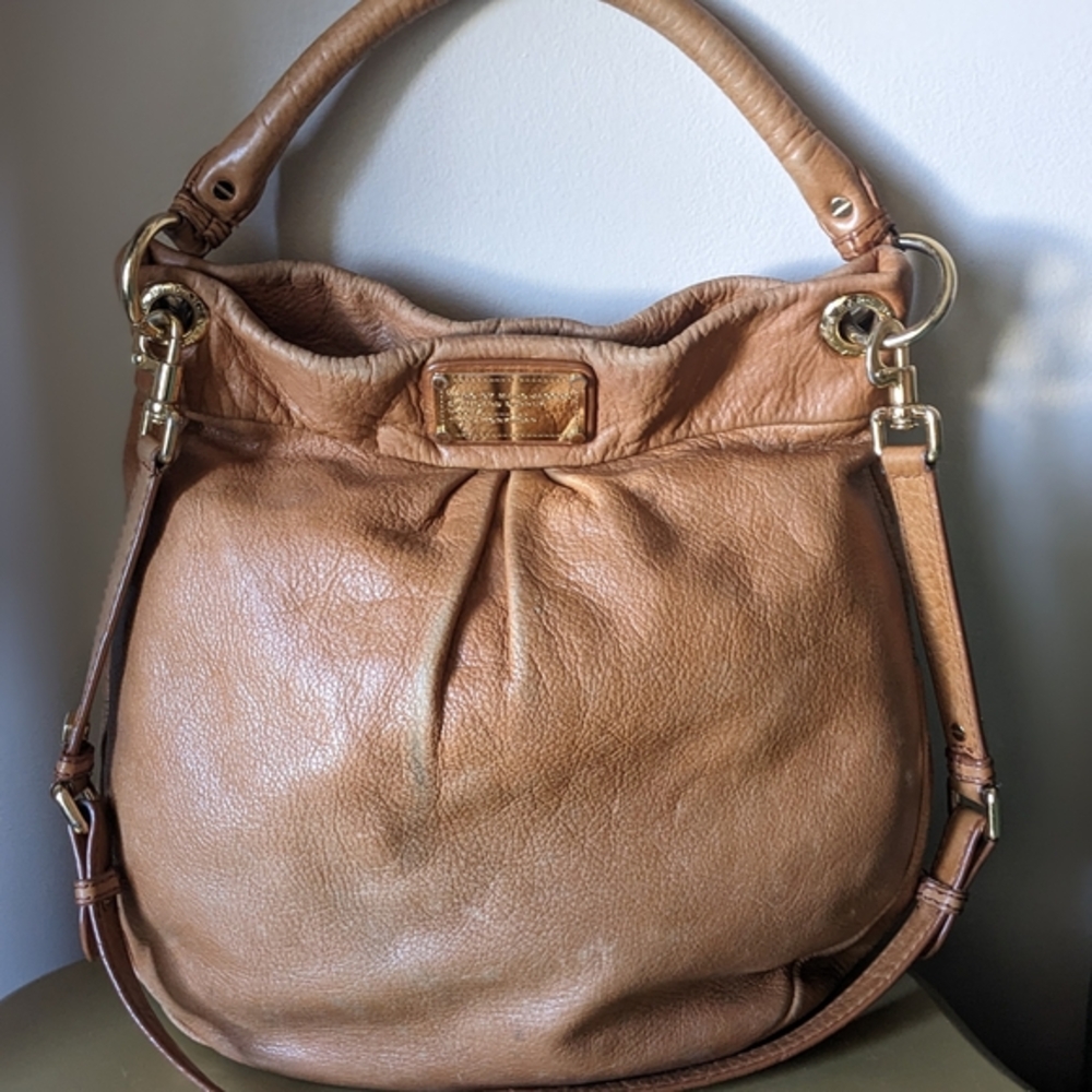 Marc Jacobs Tan Leather Hobo Bag